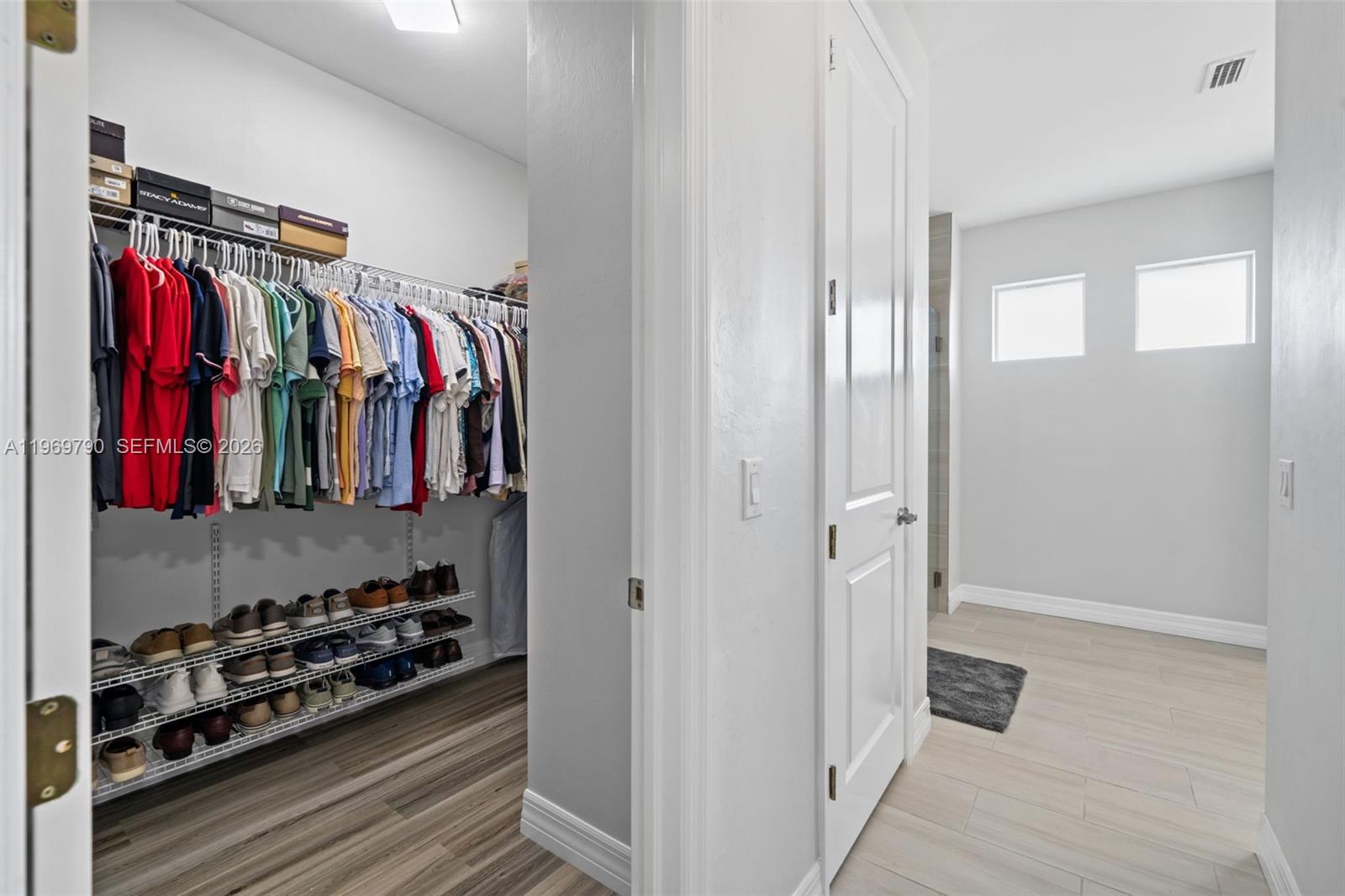 1017 NW 15th Ter Cape Coral, FL 33993