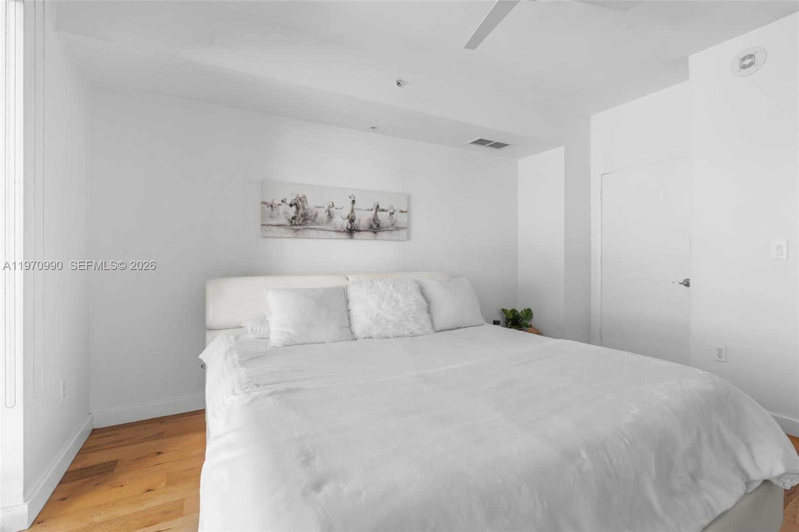 image Vizcayne South16