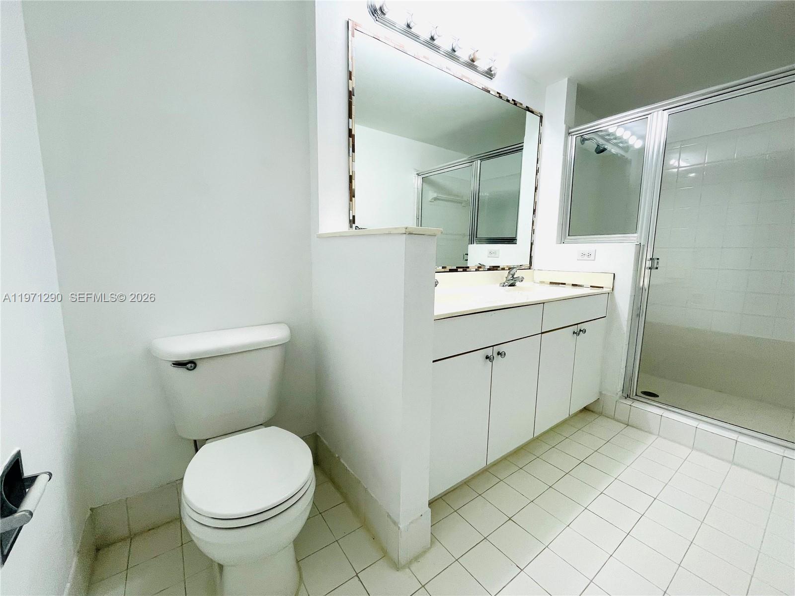 image Porto Bellagio Condo11