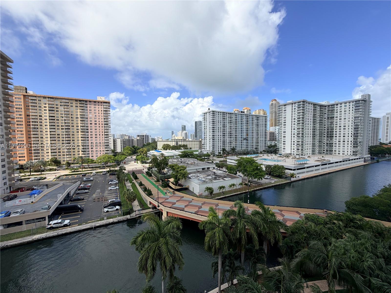 image Porto Bellagio Condo39