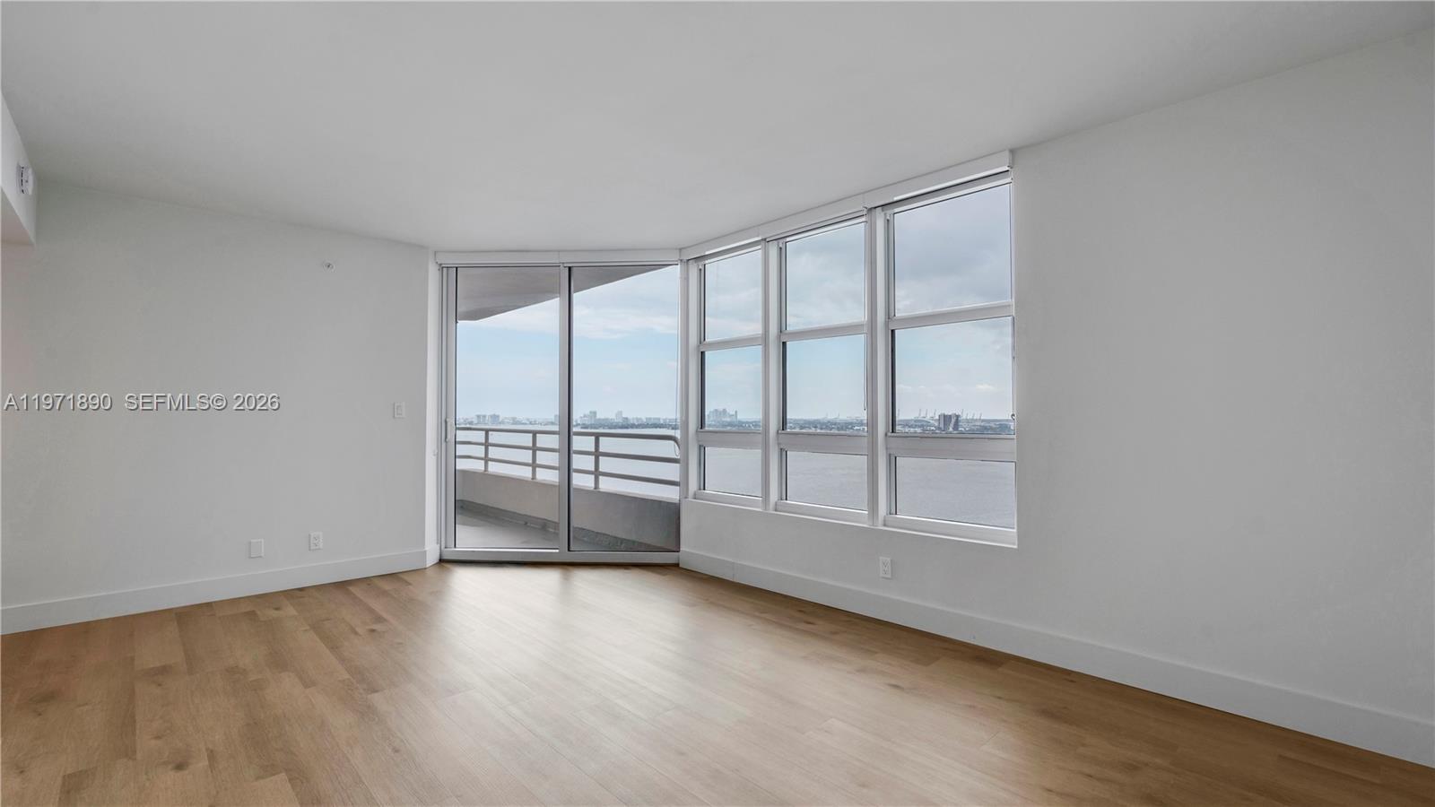 555 NE 34th St #201 Miami, FL 33137