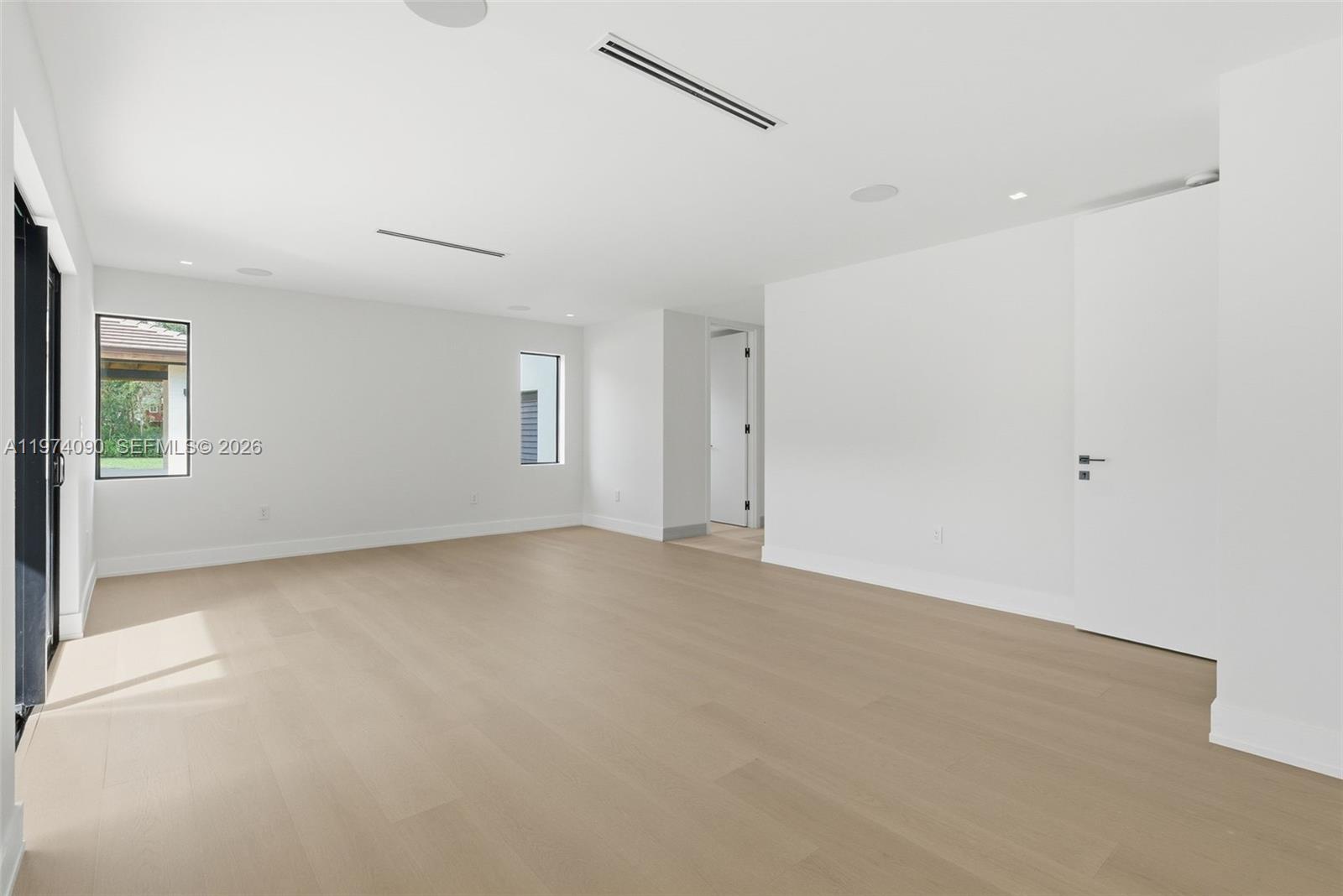 12050 SW 90th Ave Miami, FL 33176