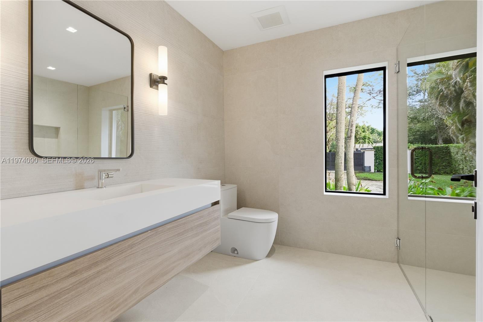 12050 SW 90th Ave Miami, FL 33176