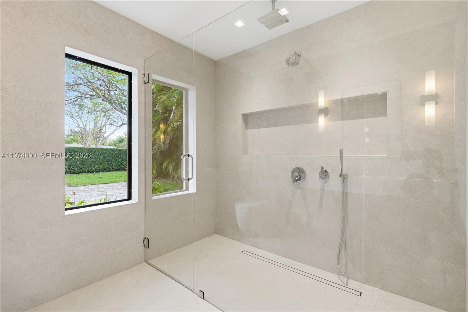 12050 SW 90th Ave Miami, FL 33176