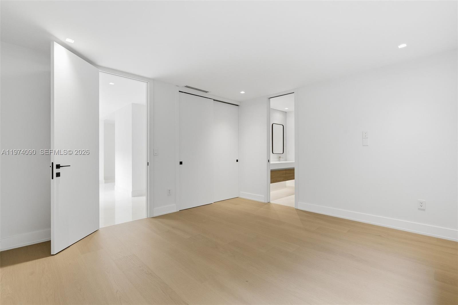 12050 SW 90th Ave Miami, FL 33176