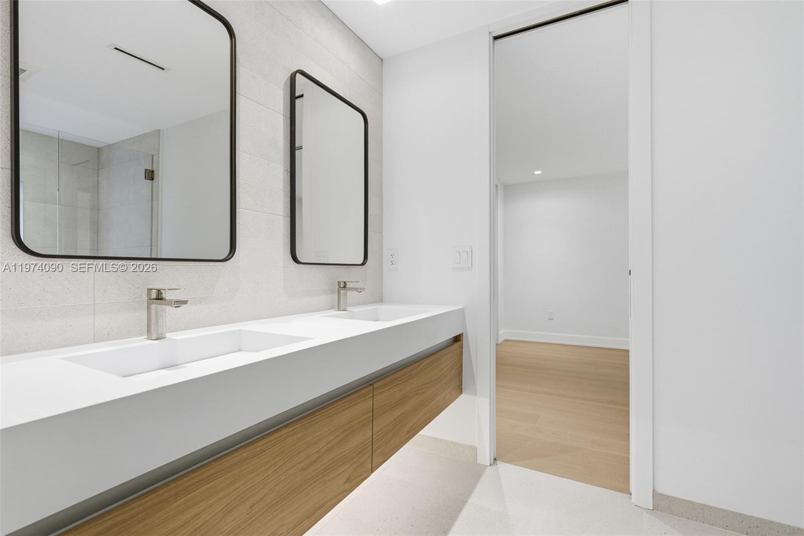 12050 SW 90th Ave Miami, FL 33176