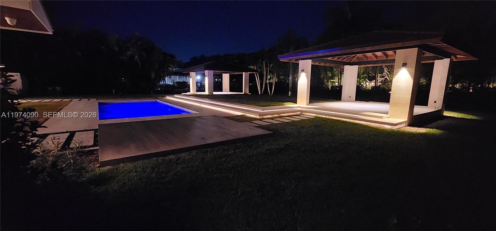 12050 SW 90th Ave Miami, FL 33176