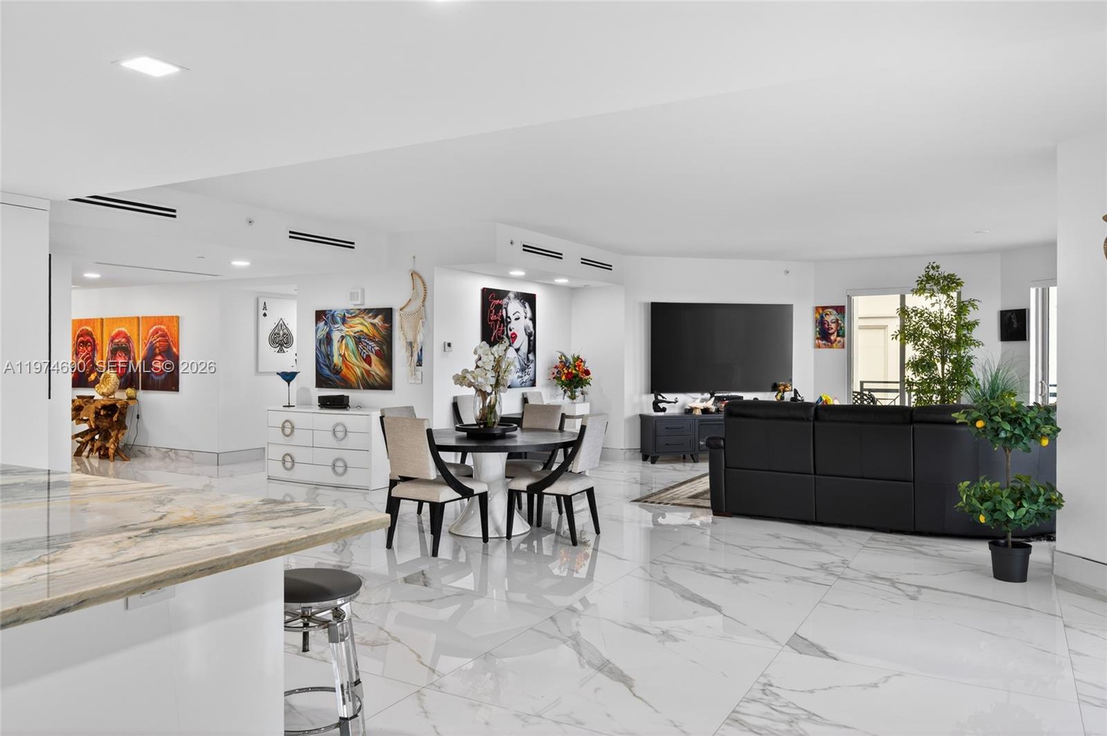 3415 N Ocean Dr #401 Hollywood, FL 33019