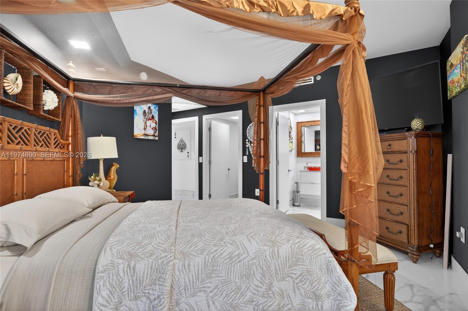 3415 N Ocean Dr #401 Hollywood, FL 33019