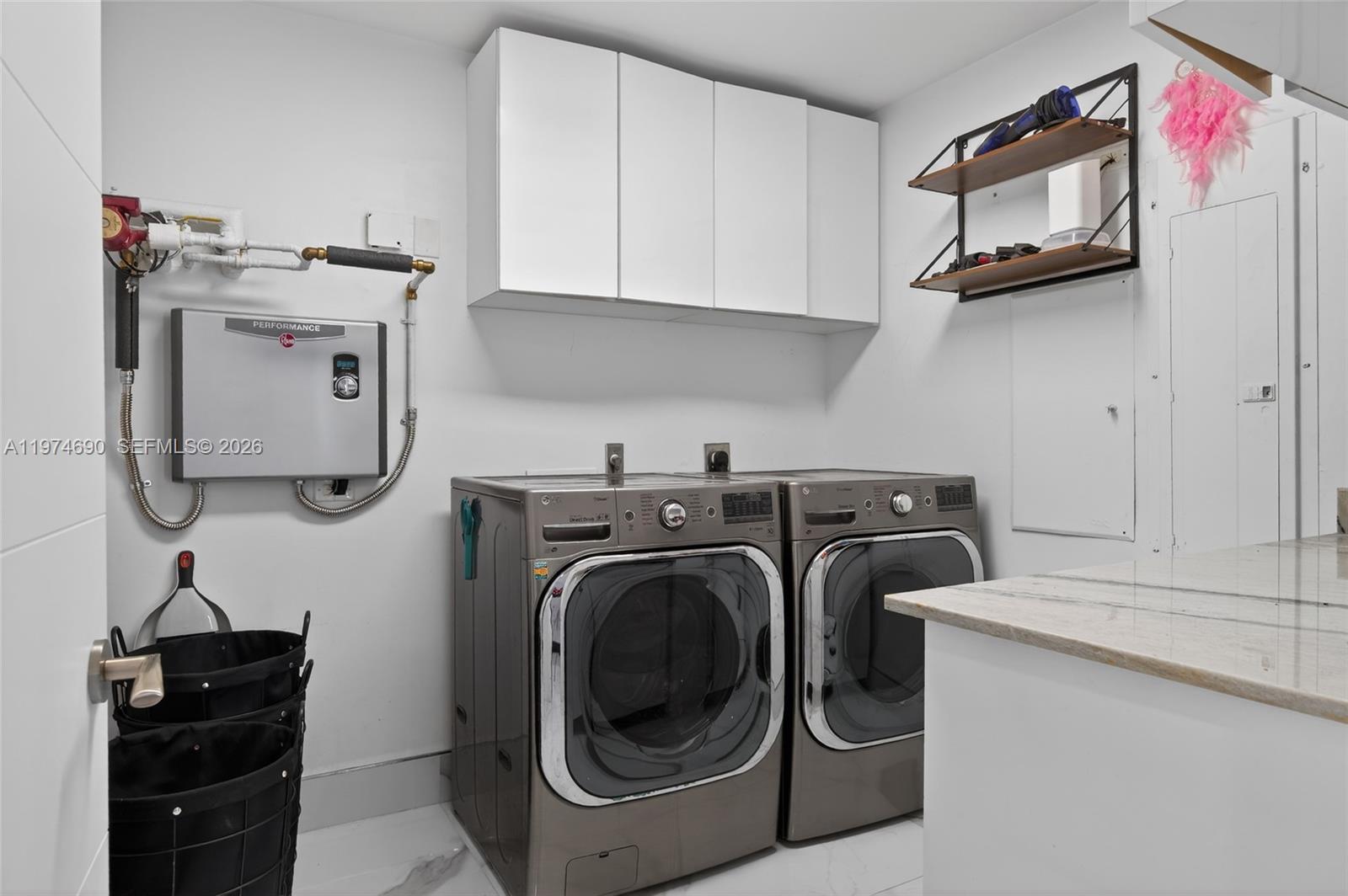 3415 N Ocean Dr #401 Hollywood, FL 33019