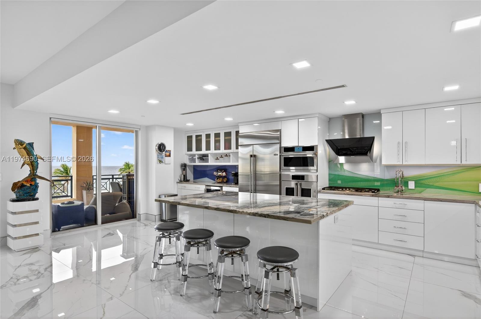 3415 N Ocean Dr #401 Hollywood, FL 33019