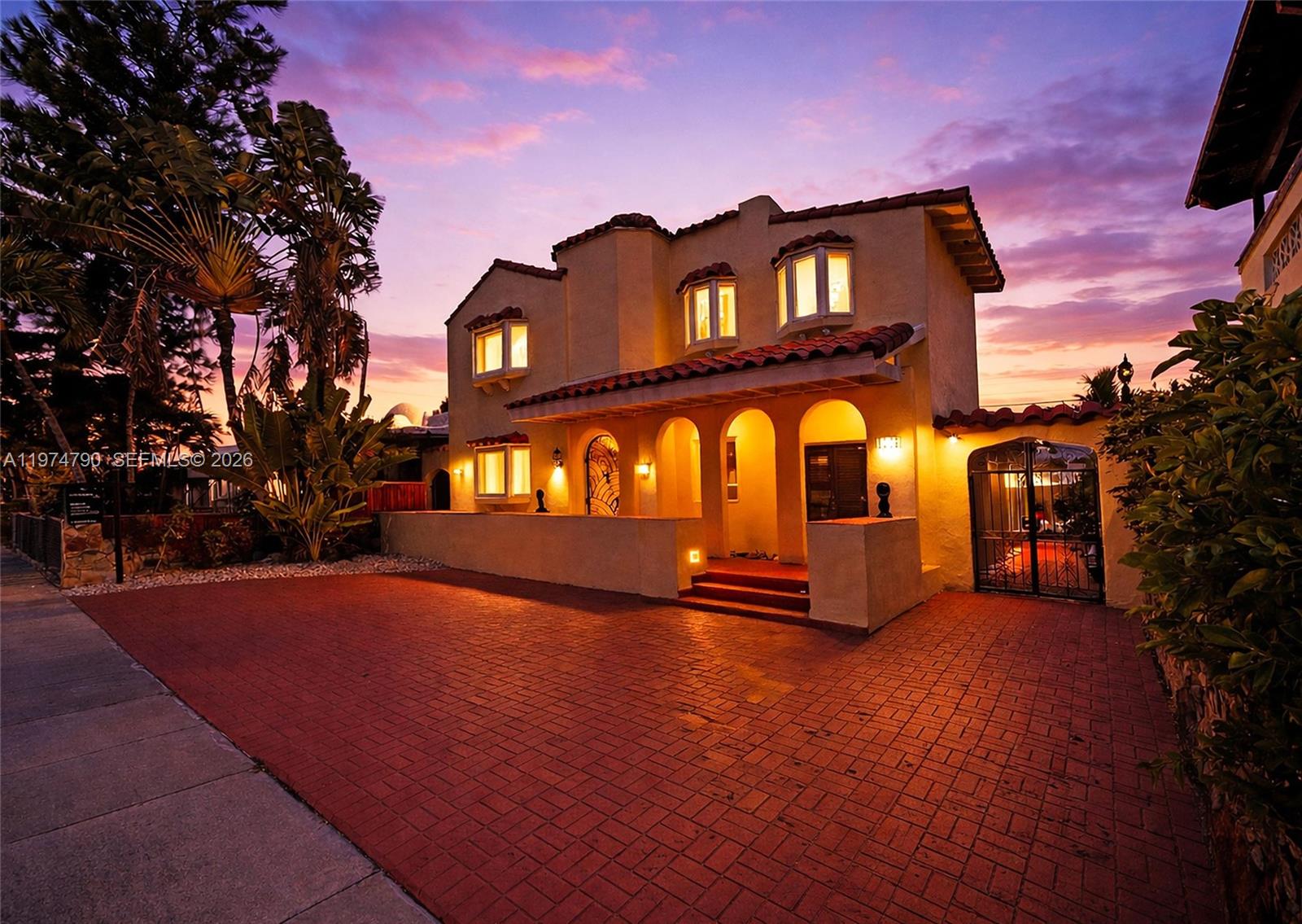 1727 SW 11th Ter Miami, FL 33135