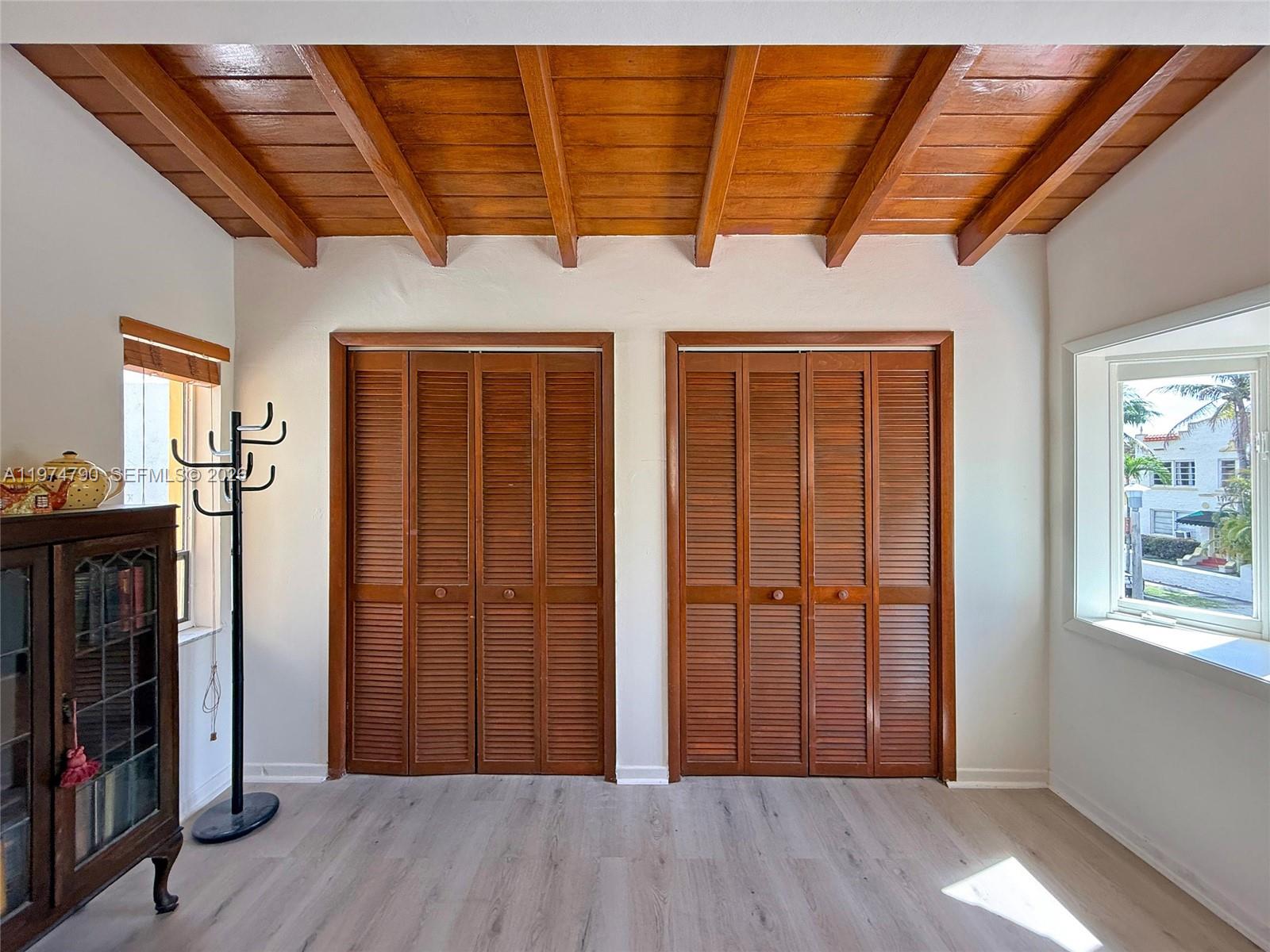 1727 SW 11th Ter Miami, FL 33135