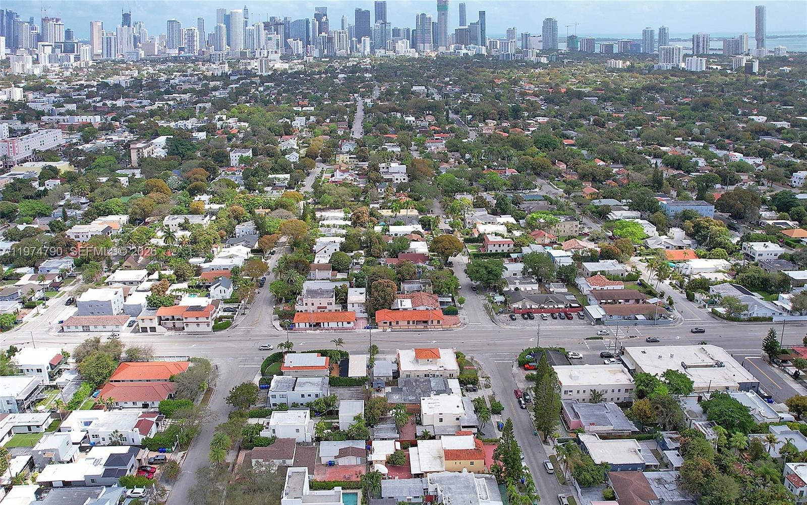 1727 SW 11th Ter Miami, FL 33135