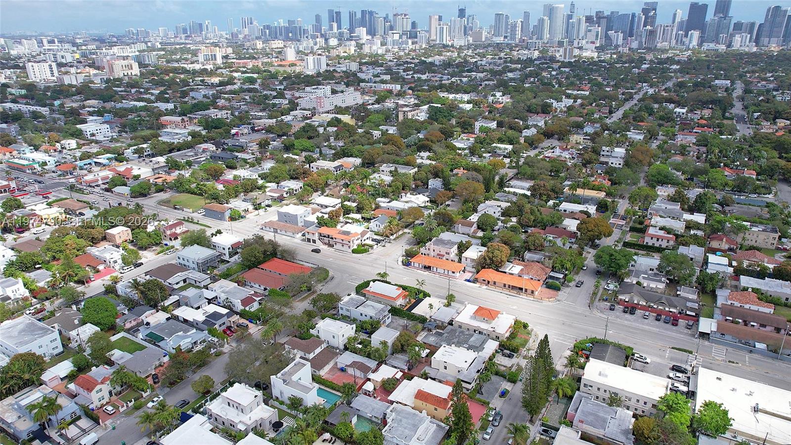 1727 SW 11th Ter Miami, FL 33135