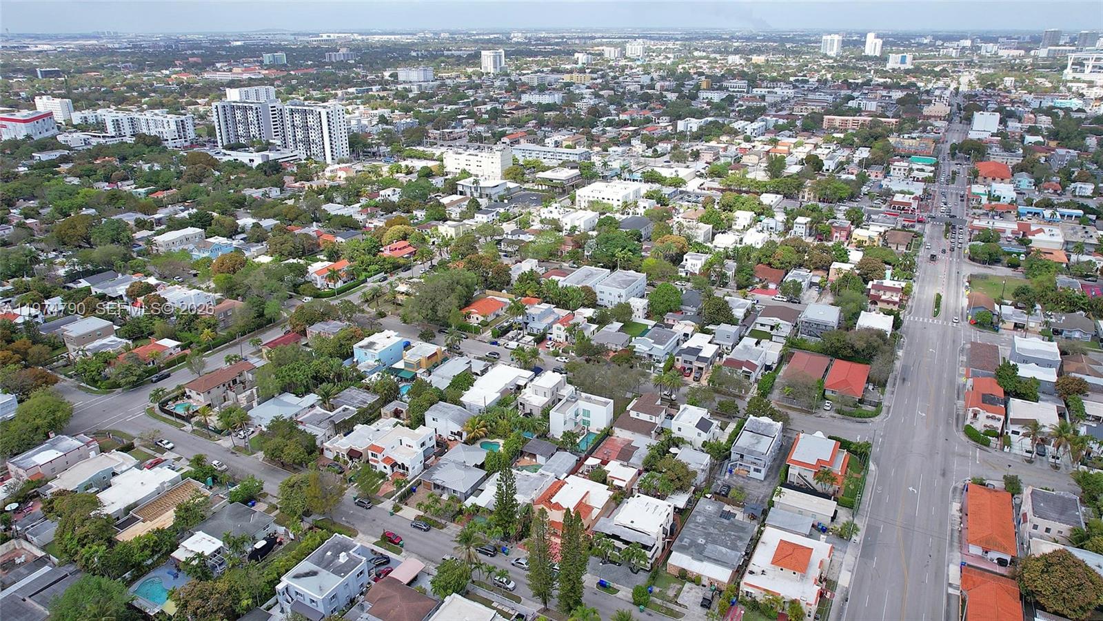 1727 SW 11th Ter Miami, FL 33135