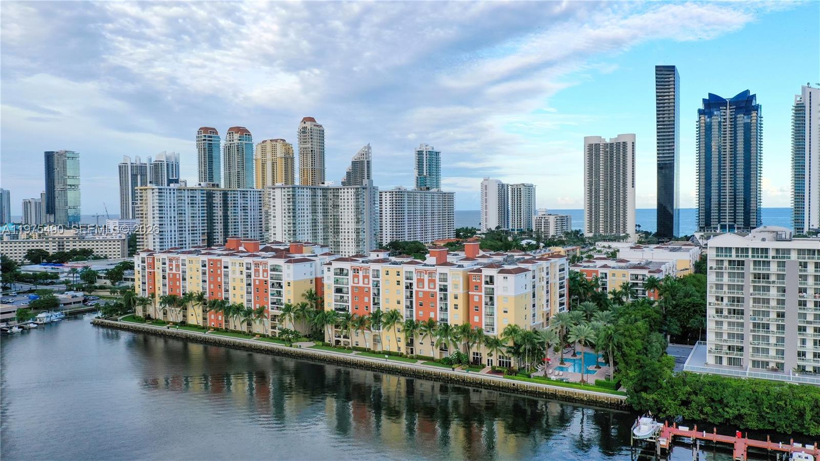 image Porto Bellagio Condo33