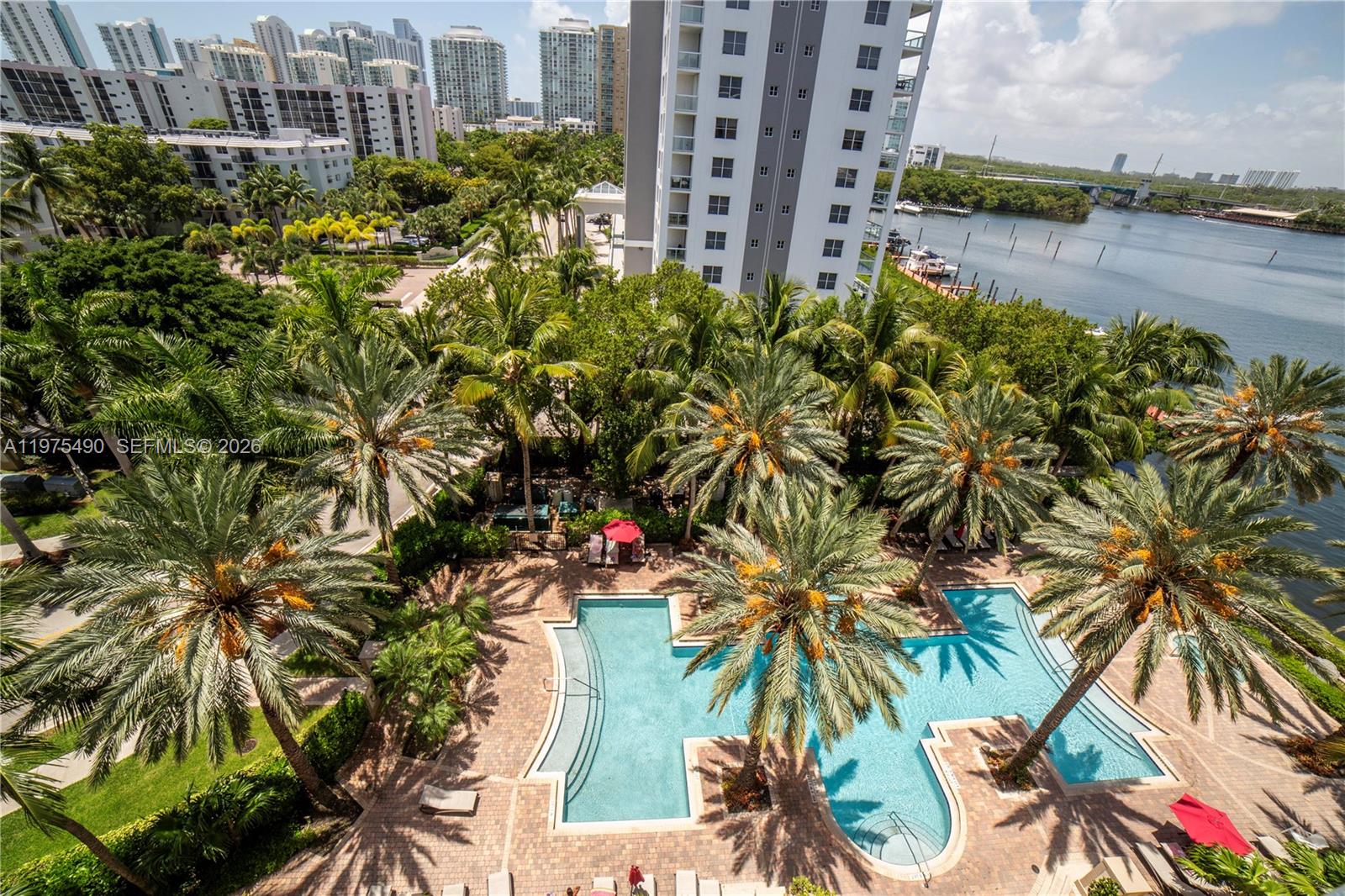 image Porto Bellagio Condo37