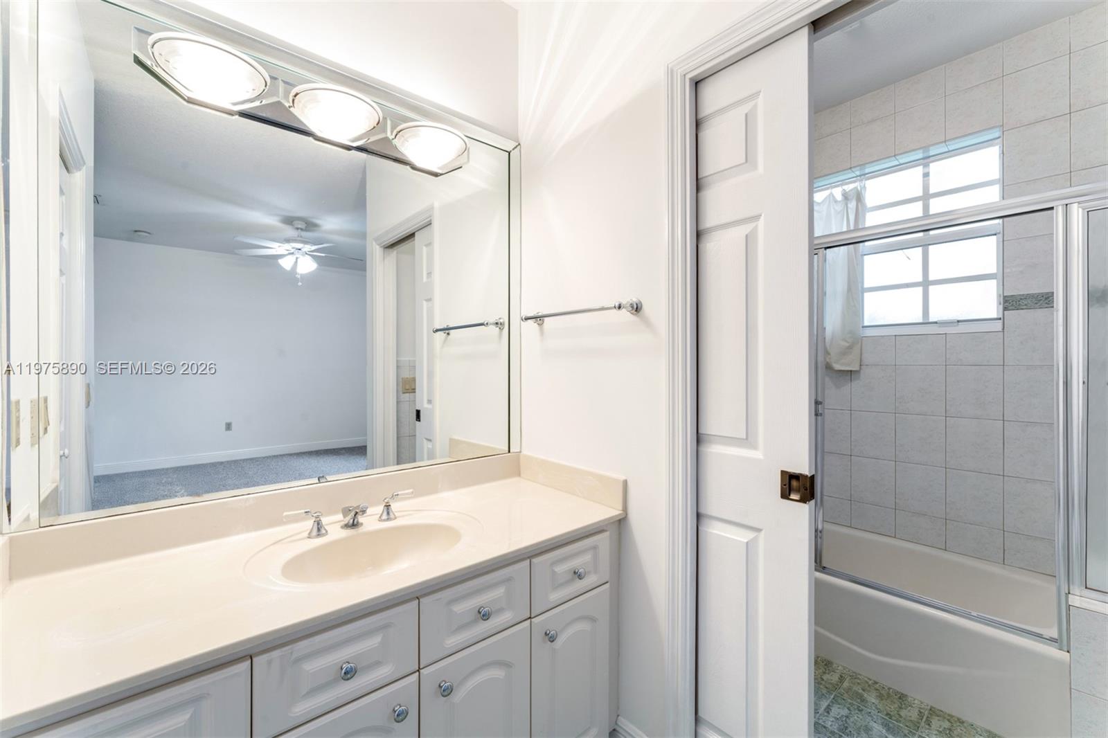 7280 SW 100th St Pinecrest, FL 33156