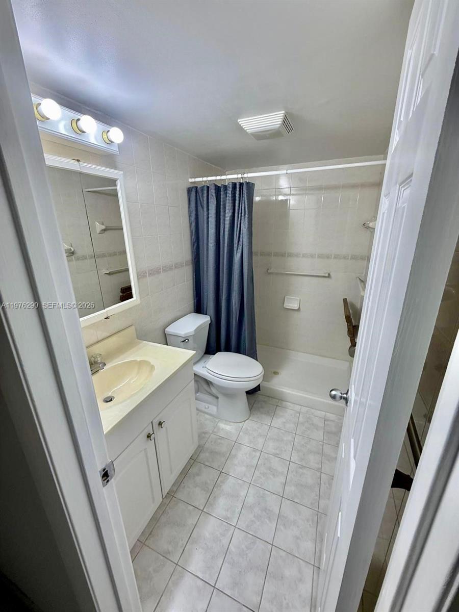 9400 West Flagler St #312 Miami, FL 33174