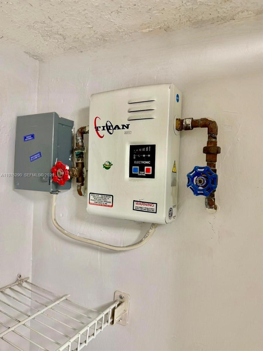 9400 West Flagler St #312 Miami, FL 33174