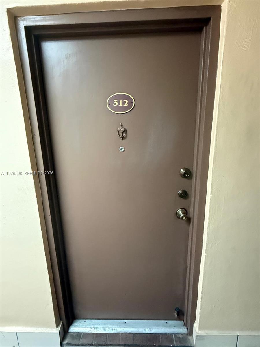 9400 West Flagler St #312 Miami, FL 33174