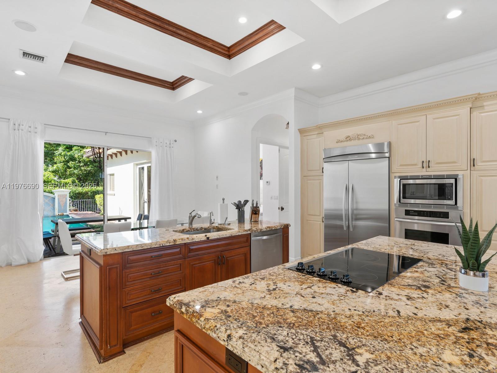 1223 Jackson St Hollywood, FL 33019