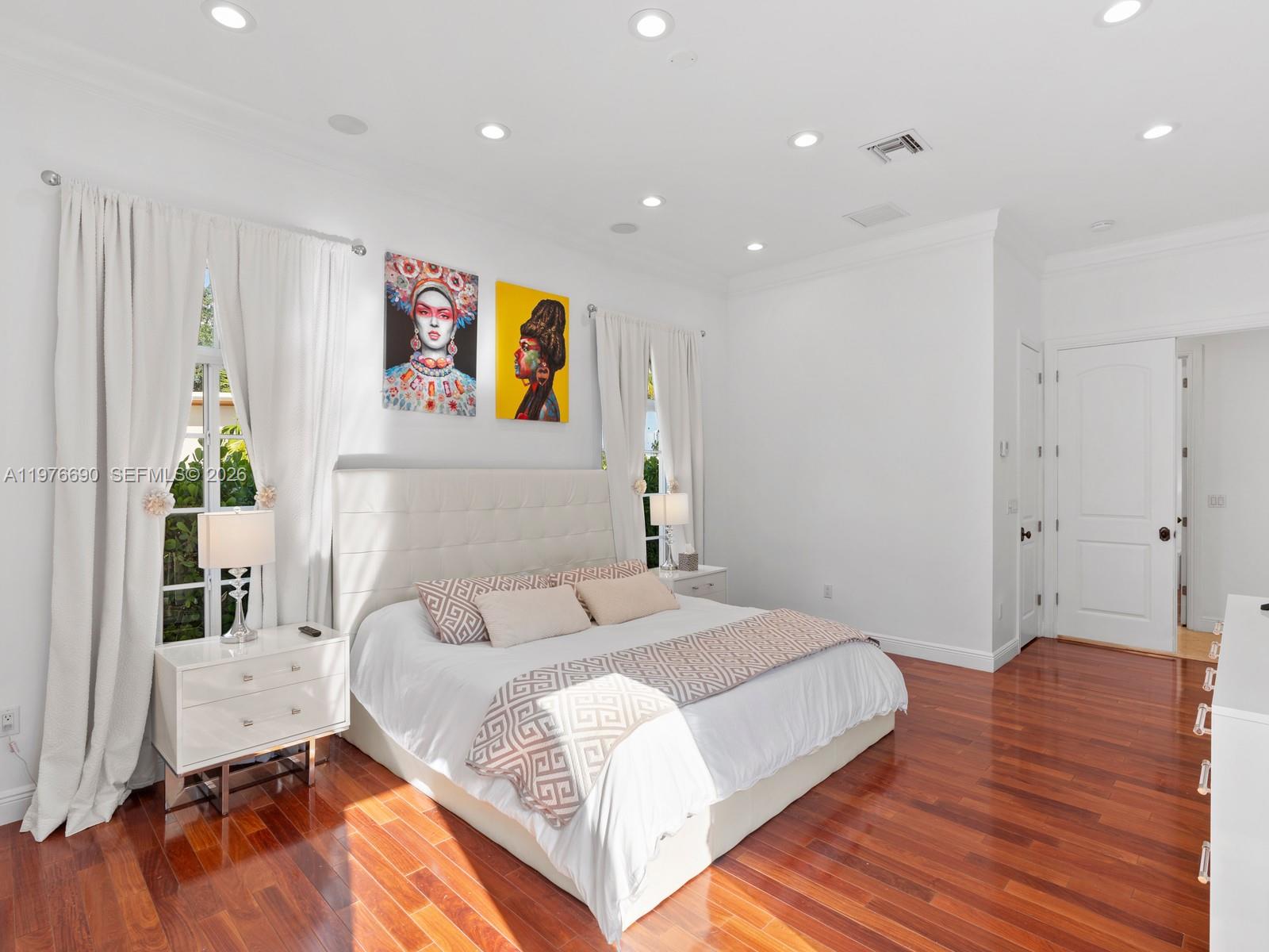 1223 Jackson St Hollywood, FL 33019