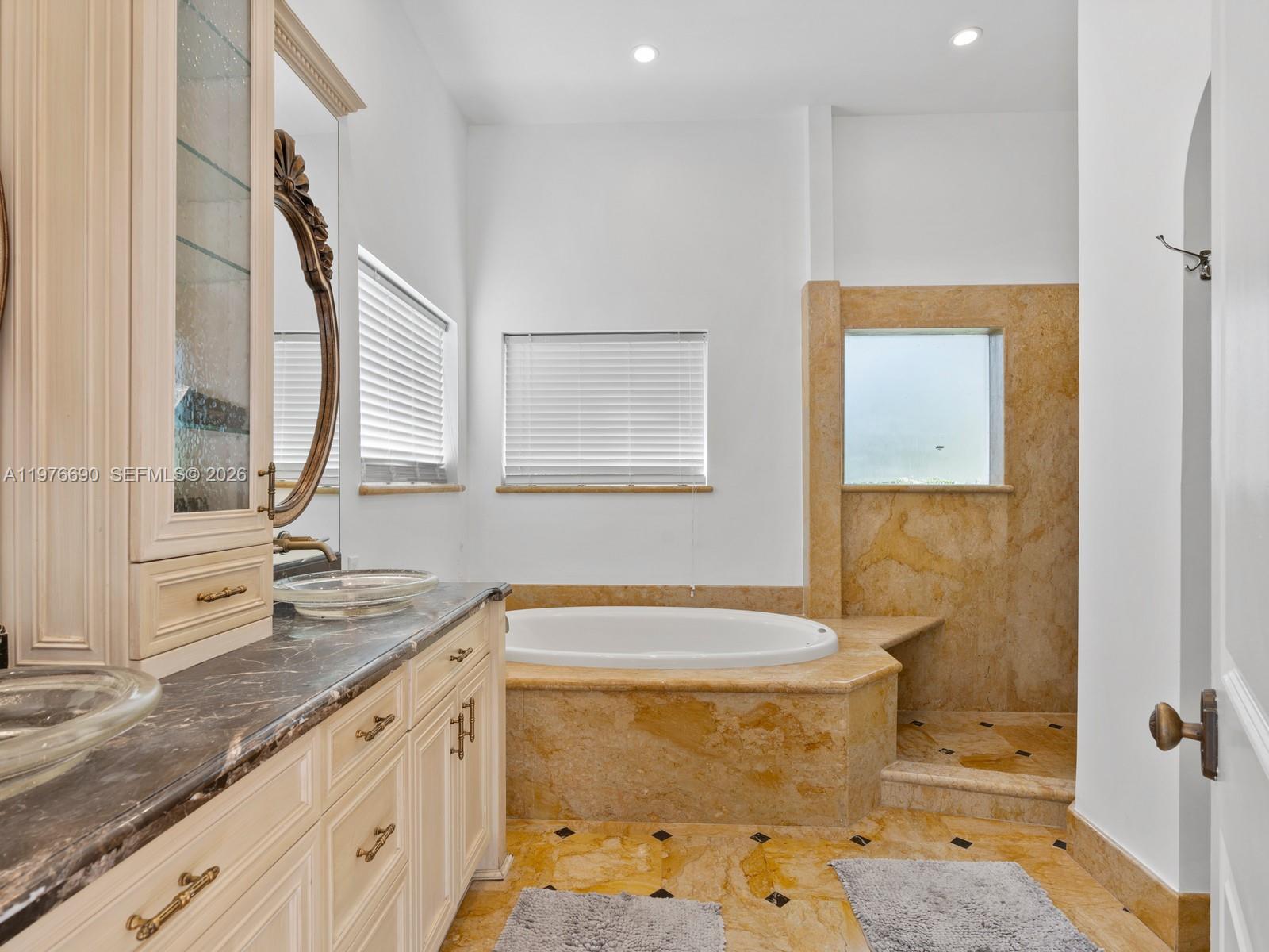 1223 Jackson St Hollywood, FL 33019