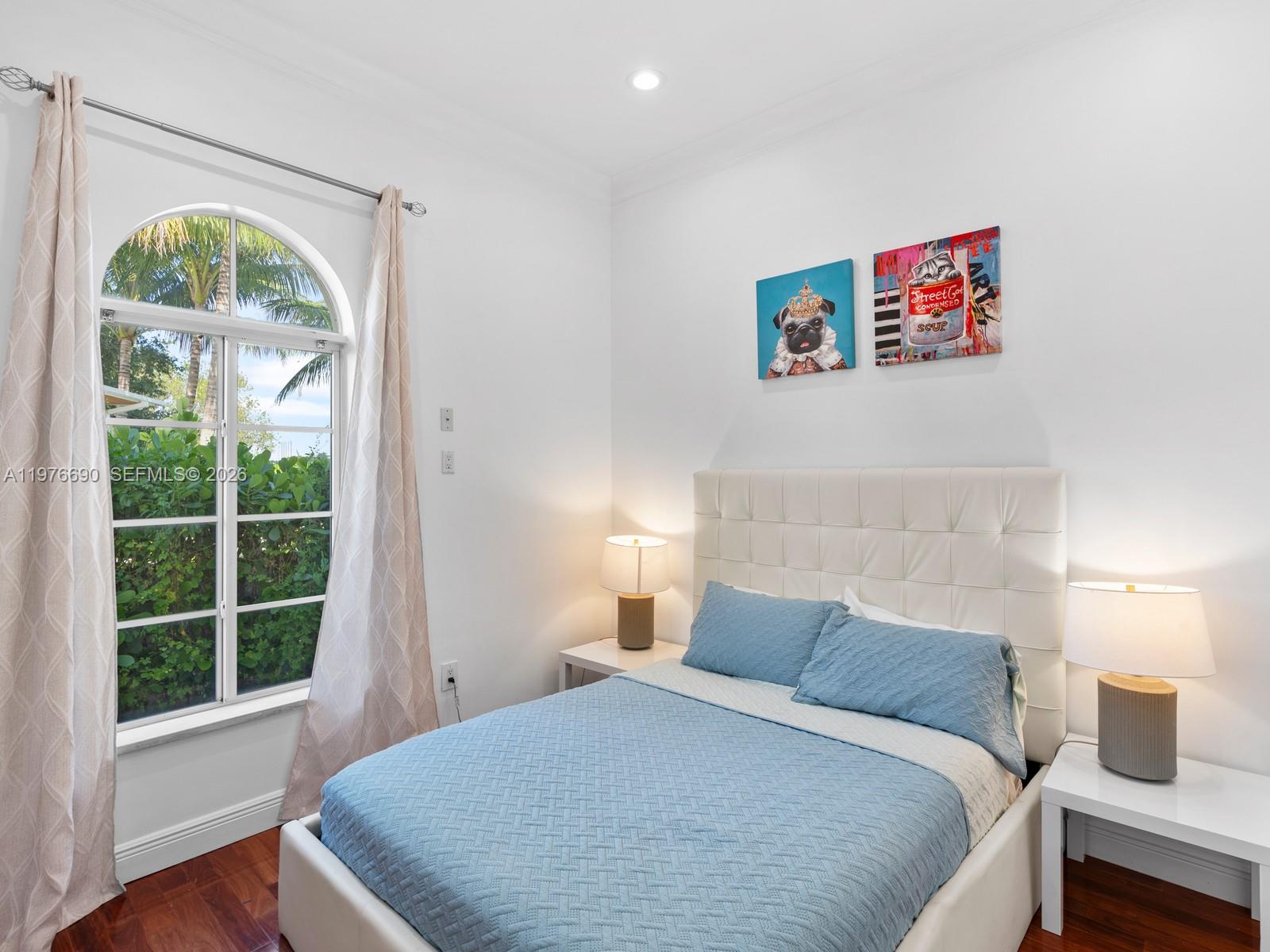 1223 Jackson St Hollywood, FL 33019