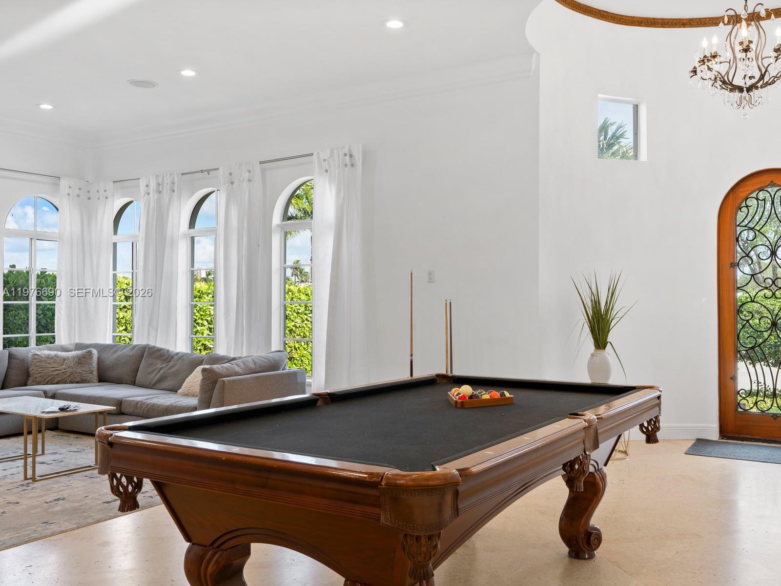 1223 Jackson St Hollywood, FL 33019