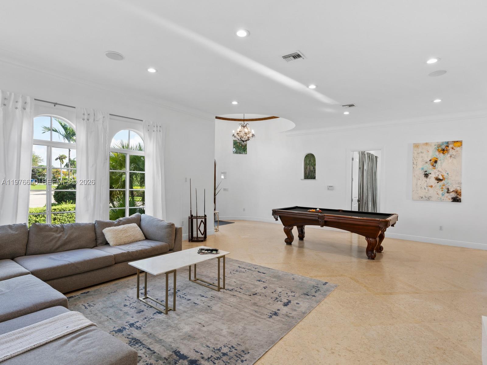 1223 Jackson St Hollywood, FL 33019