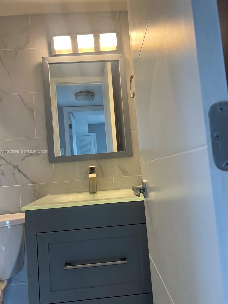 3304 Virginia St #7B Miami, FL 33133