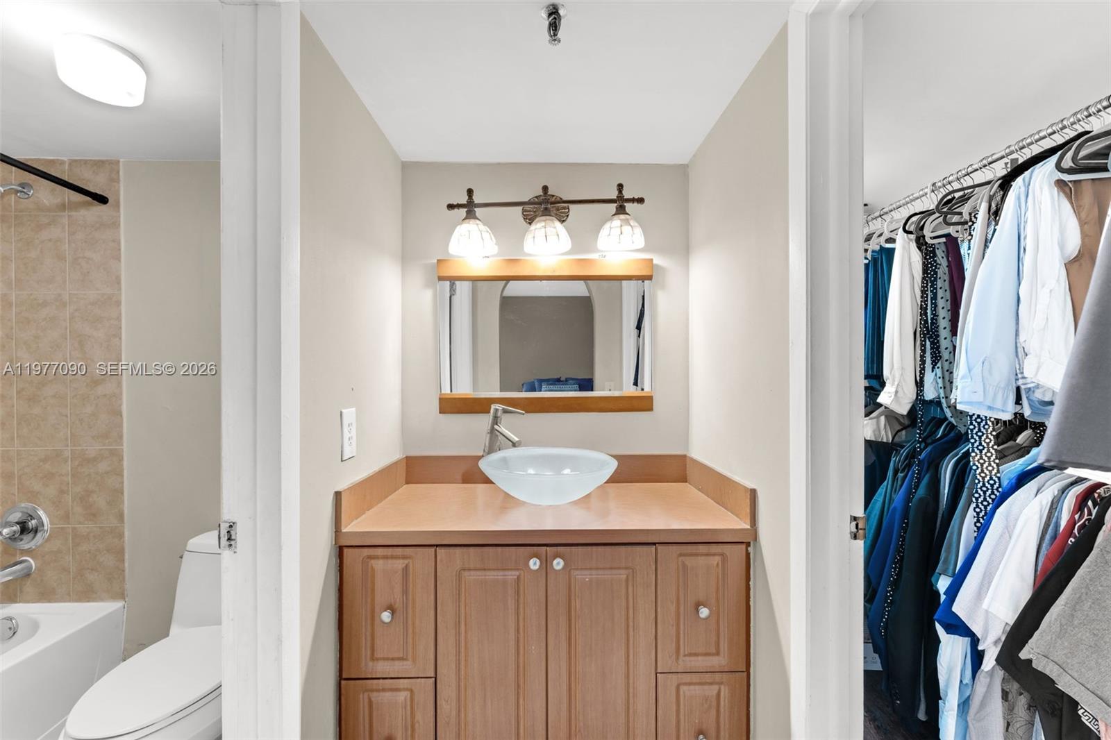 10641 SW 108th Ave #3D Miami, FL 33176