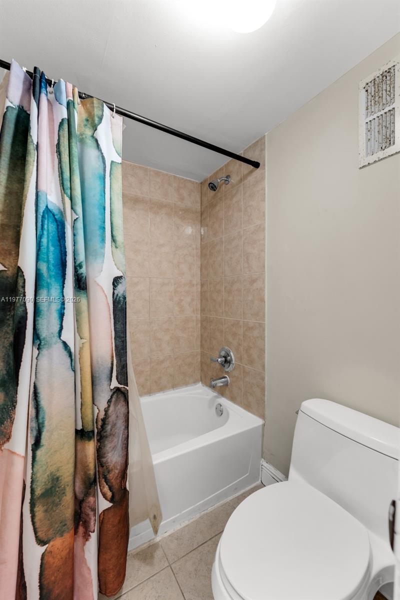 10641 SW 108th Ave #3D Miami, FL 33176