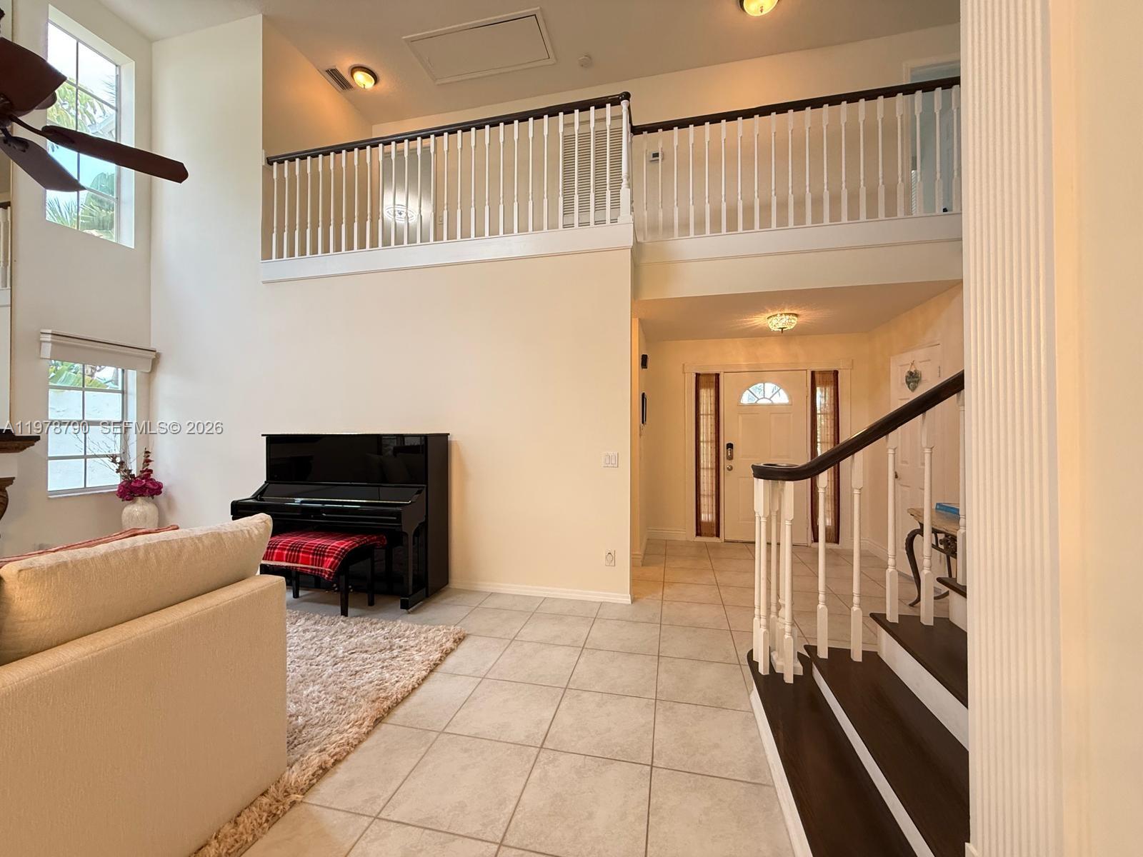 30 Windsor Ln Palm Beach Gardens, FL 33418