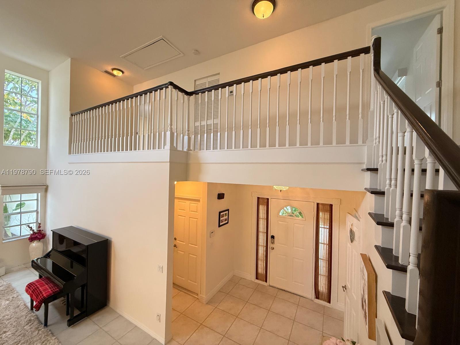 30 Windsor Ln Palm Beach Gardens, FL 33418