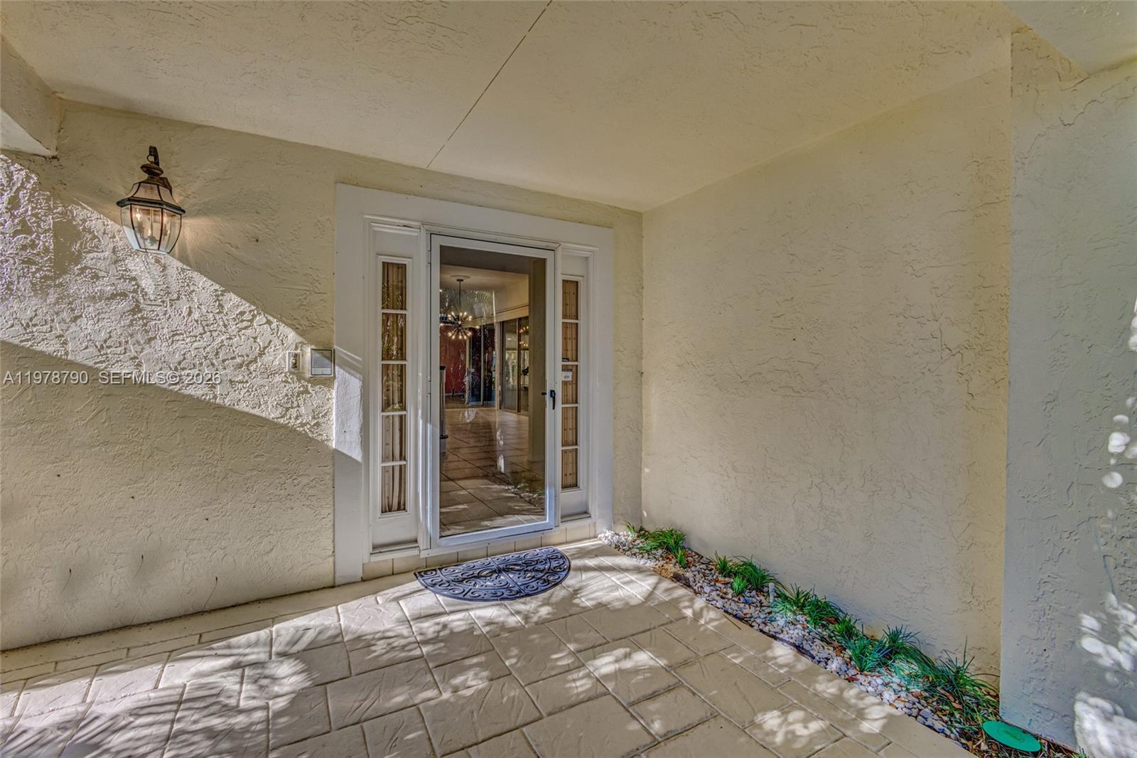 30 Windsor Ln Palm Beach Gardens, FL 33418