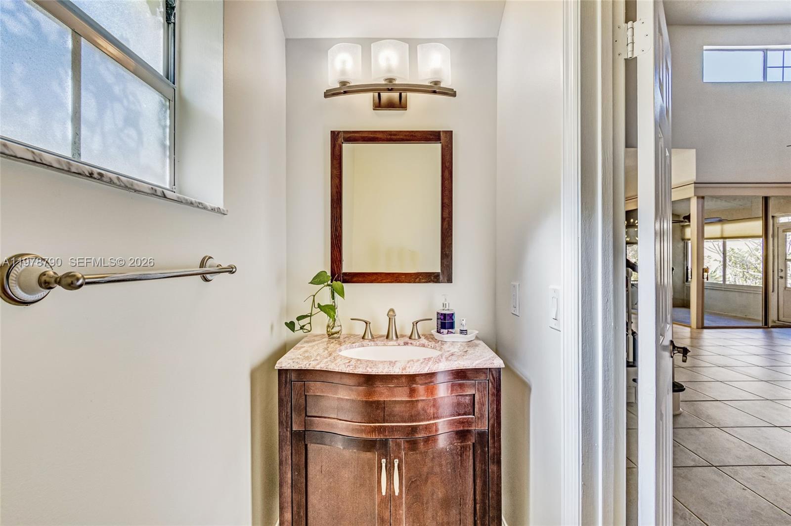 30 Windsor Ln Palm Beach Gardens, FL 33418