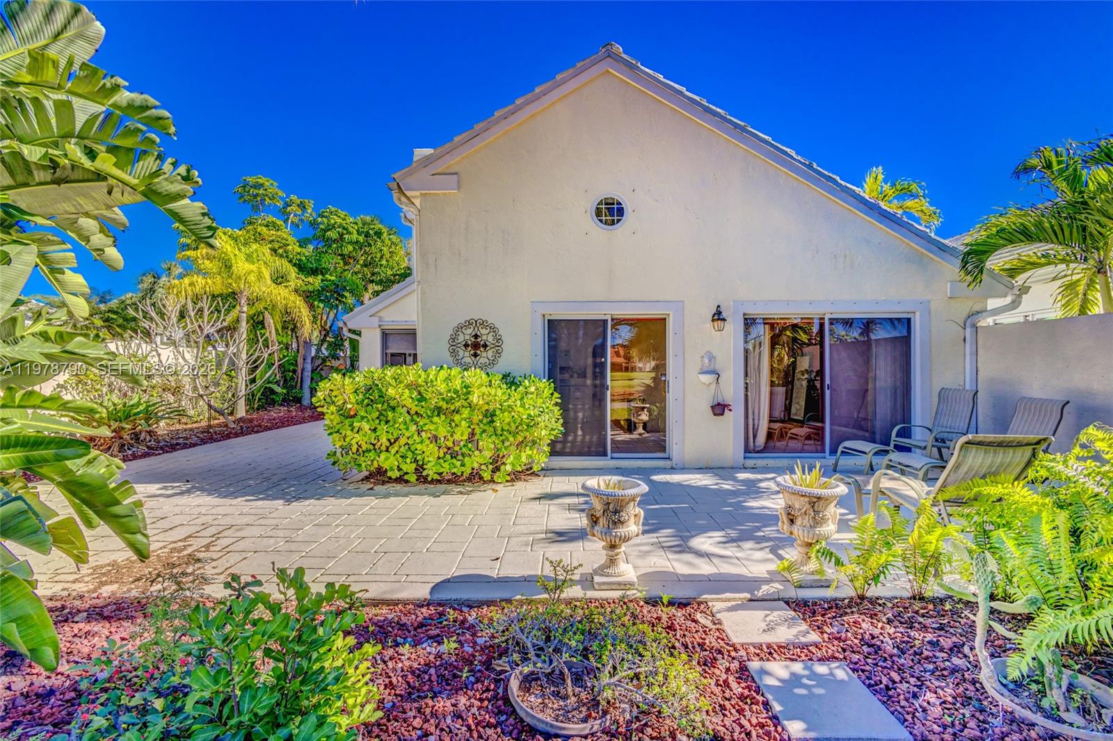 30 Windsor Ln Palm Beach Gardens, FL 33418