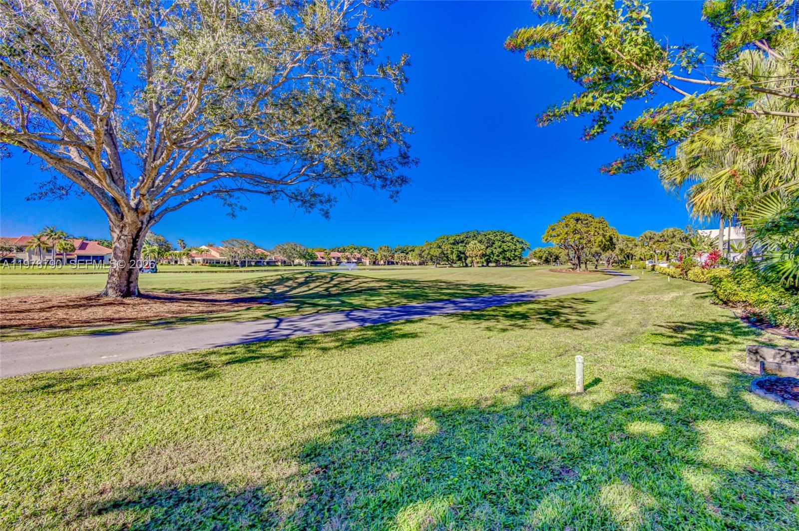 30 Windsor Ln Palm Beach Gardens, FL 33418