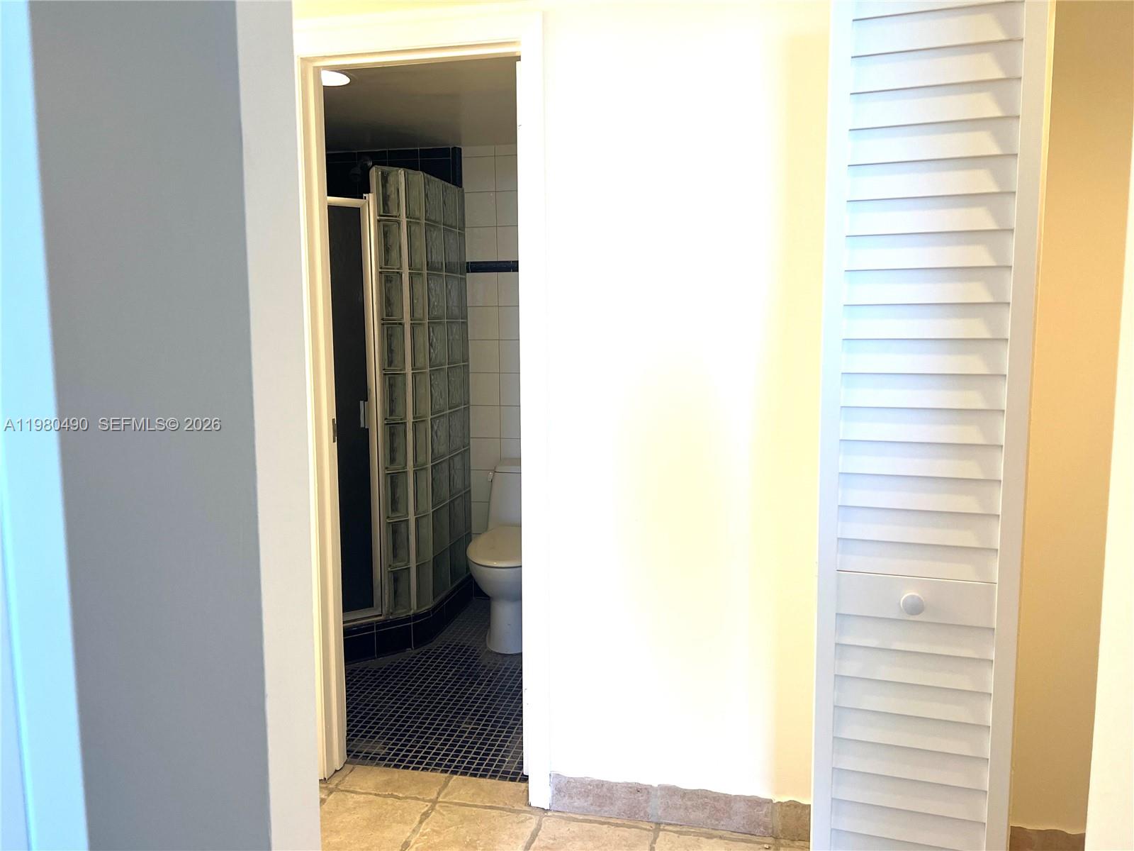 3475 N Country Clb Dr #716 Aventura, FL 33180