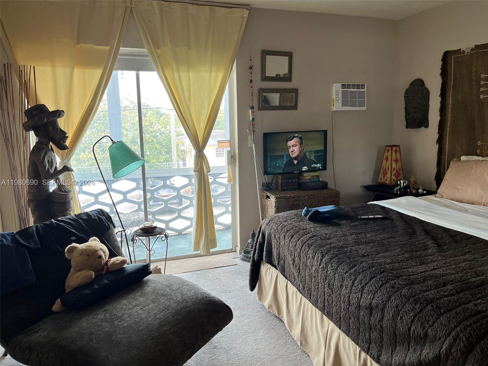 15610 NE 6th Ave #19C Miami, FL 33162