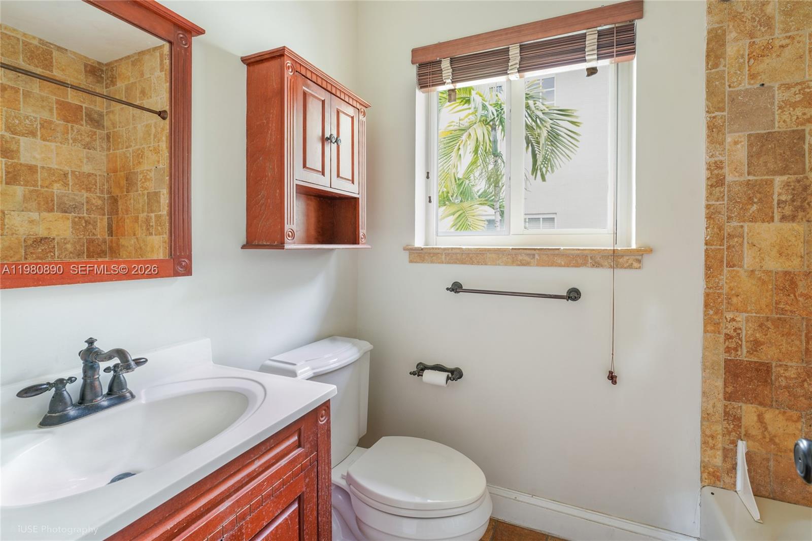 35 Antilla Ave Coral Gables, FL 33134