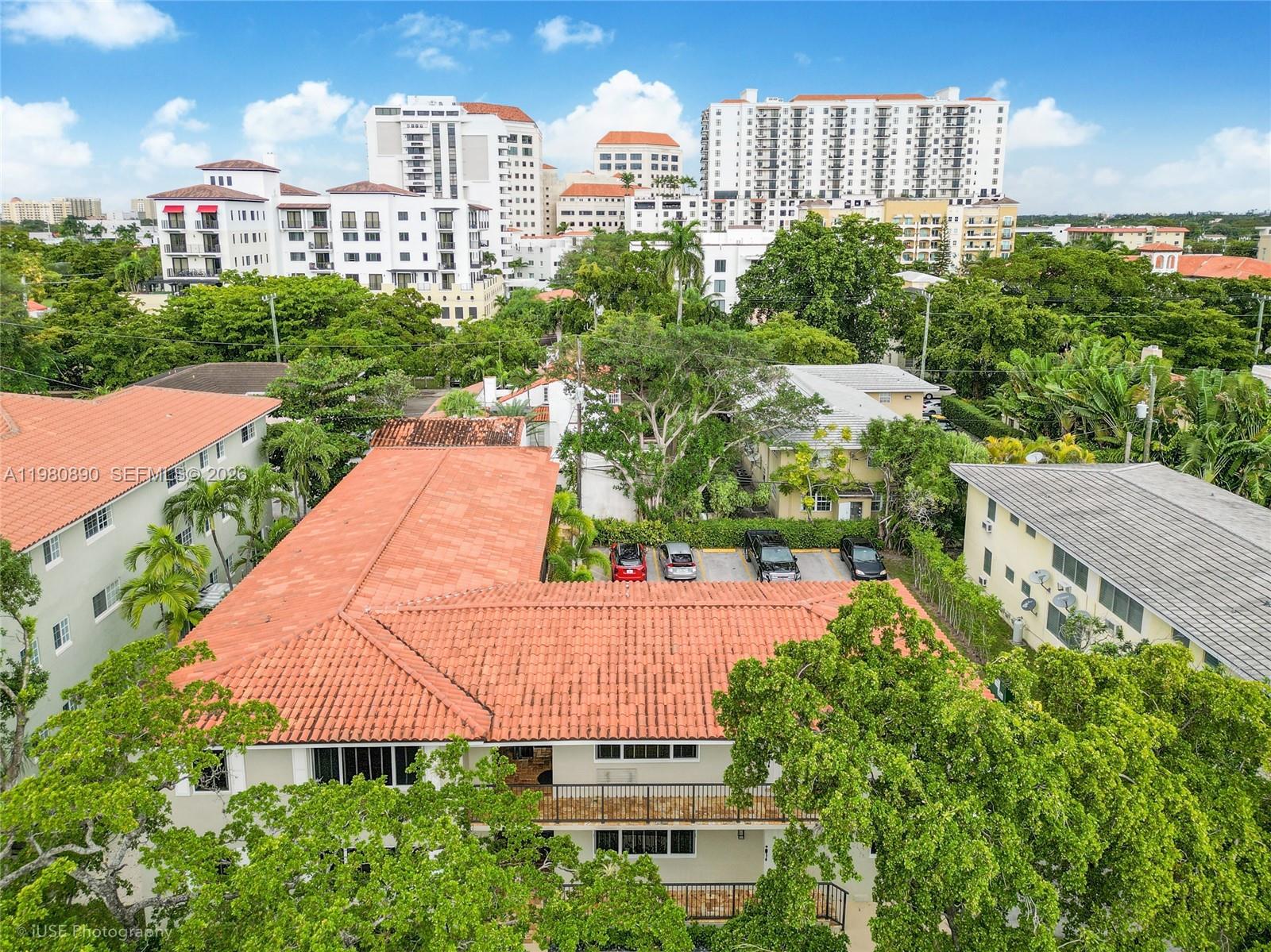 35 Antilla Ave Coral Gables, FL 33134