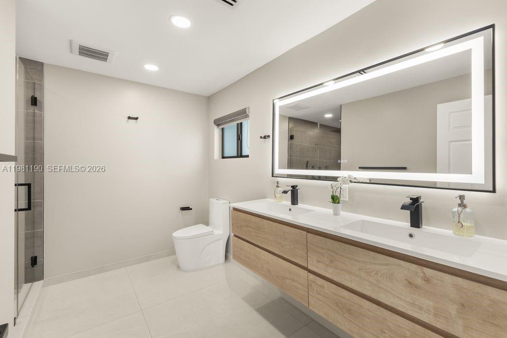 1840 SW 51st Ter Plantation, FL 33317