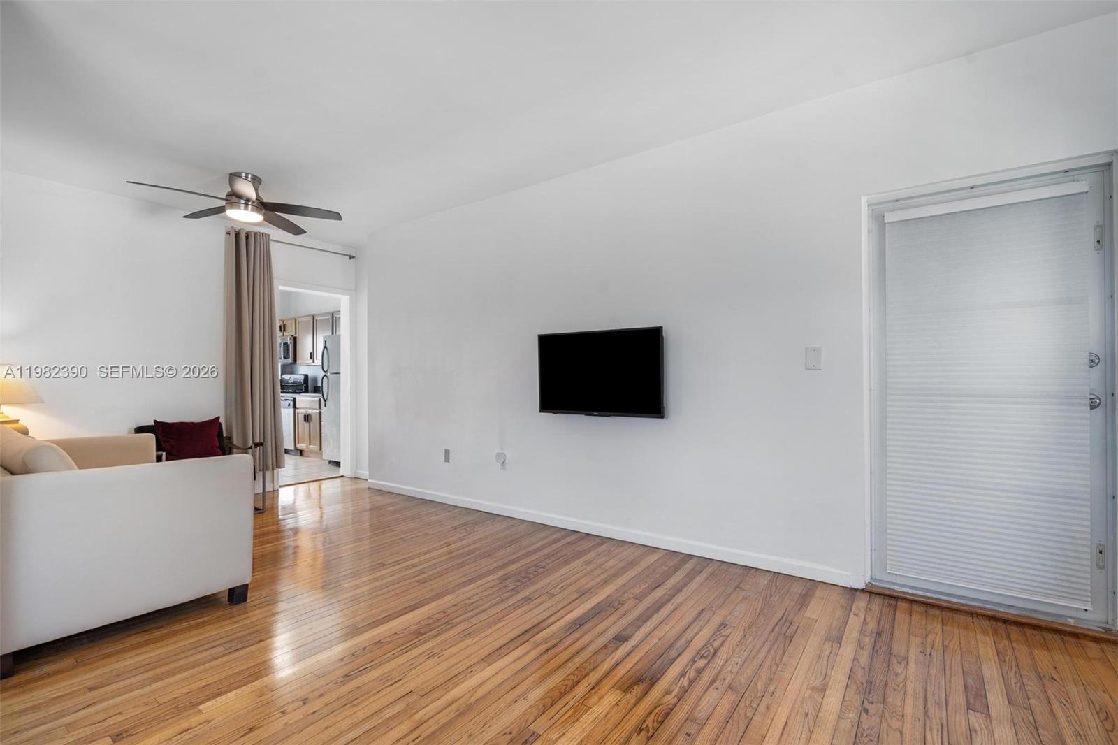 7207 Bay Dr #11 Miami Beach, FL 33141