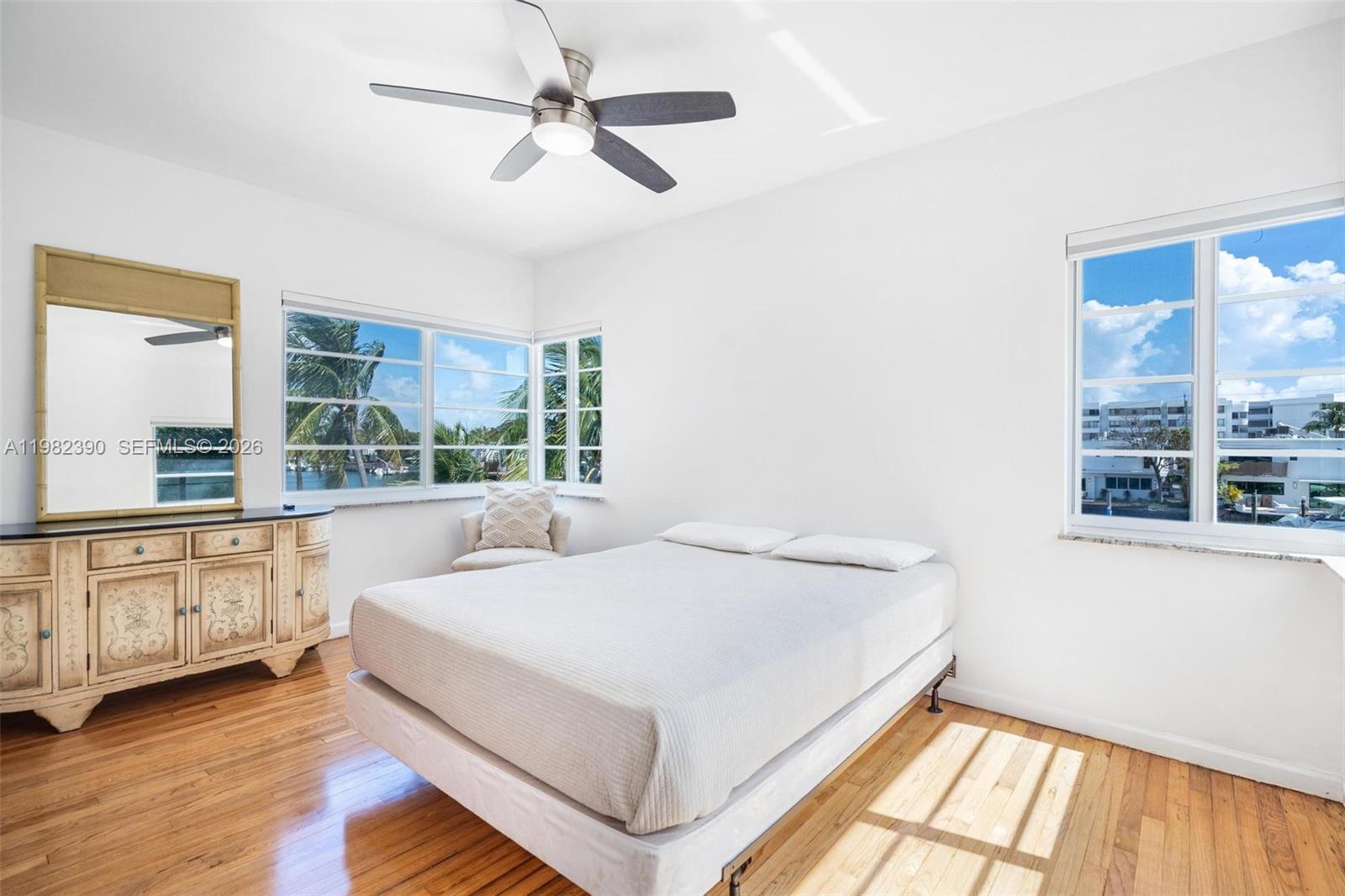 7207 Bay Dr #11 Miami Beach, FL 33141