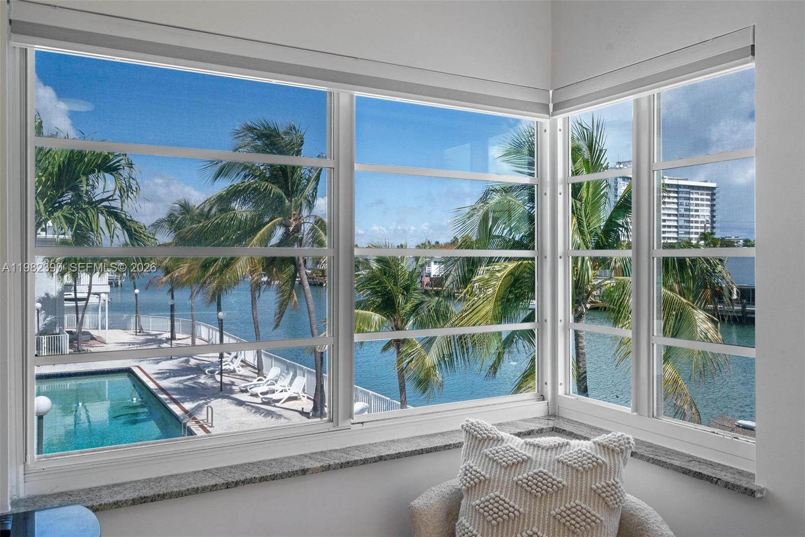 7207 Bay Dr #11 Miami Beach, FL 33141