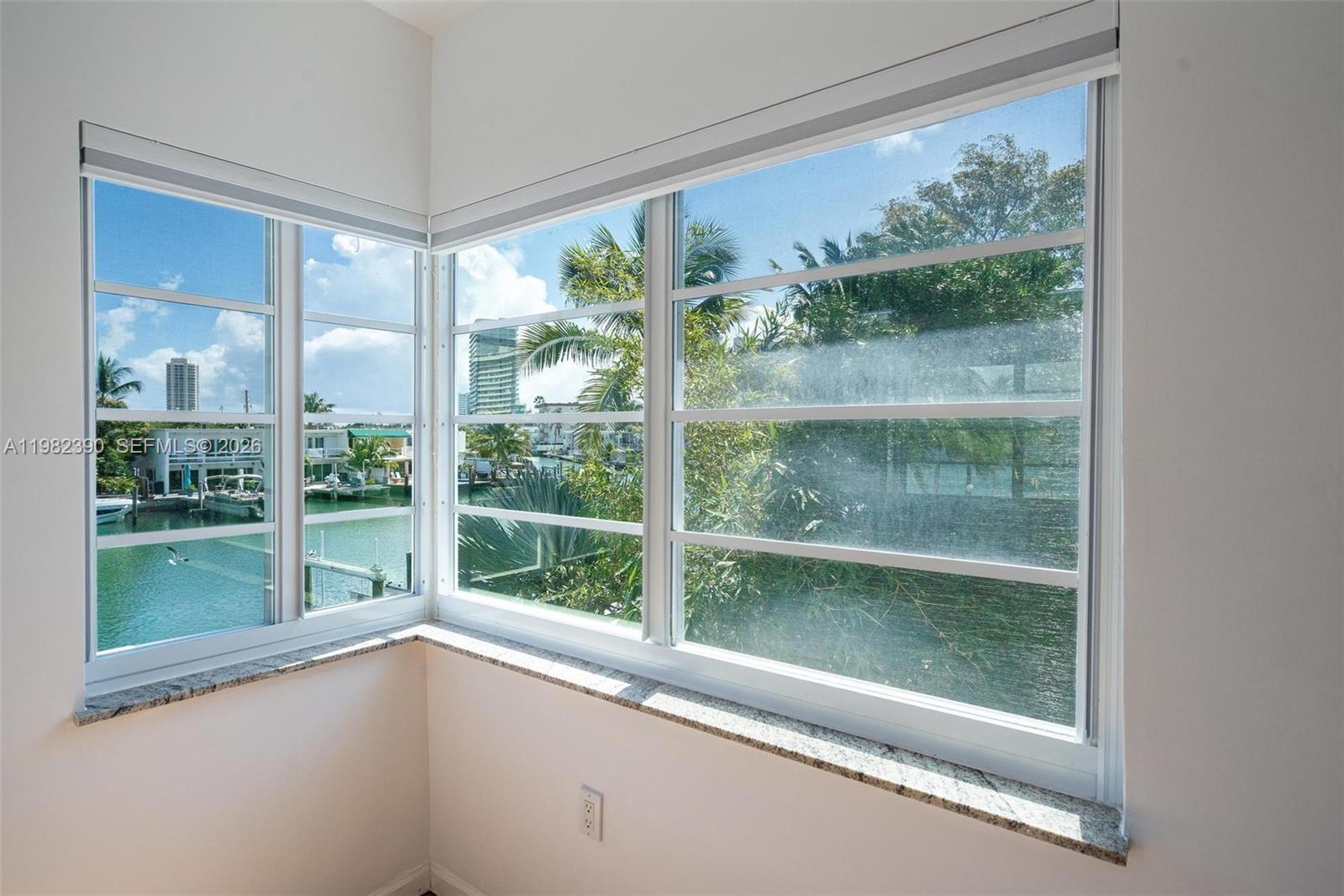 7207 Bay Dr #11 Miami Beach, FL 33141